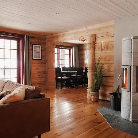 Gorgeous In With House A Panoramic View *